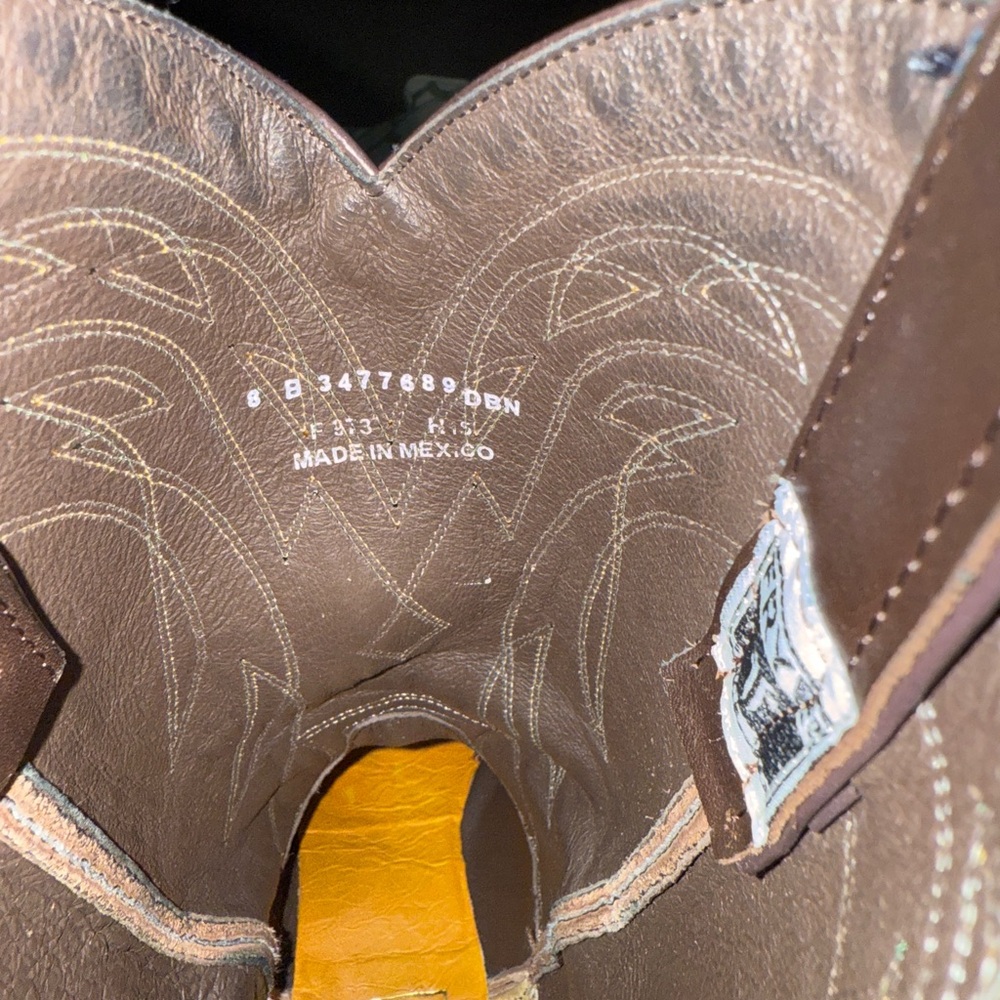 Brown Leather Western Boots - Picture 2 of 10